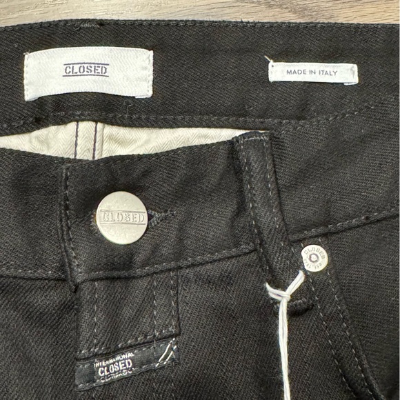 Closed Oakland Straight Leg Jeans - Picture 4 of 6
